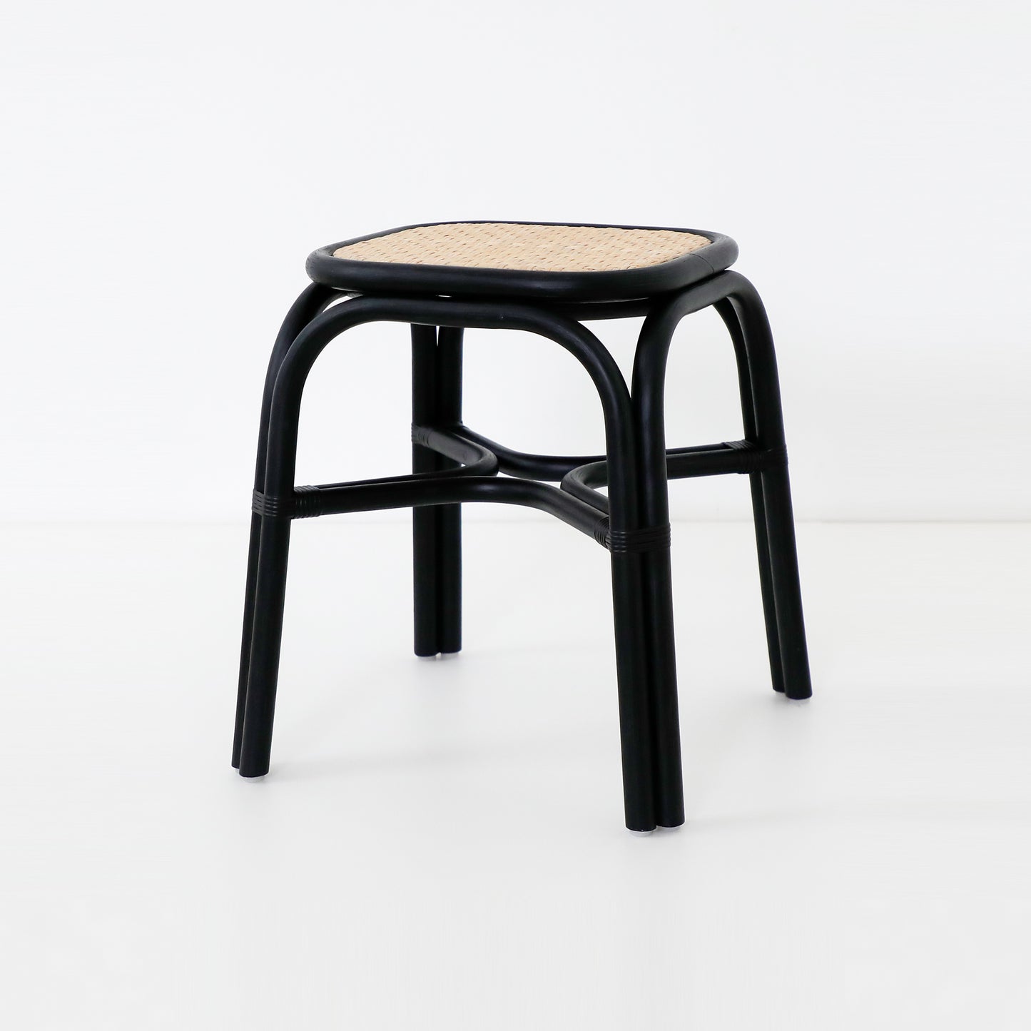 SR stool