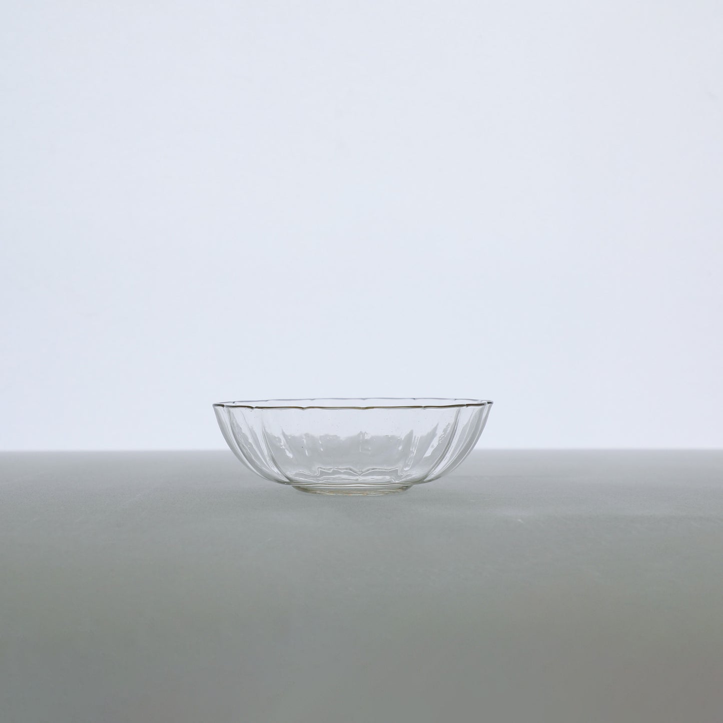 輪花鉢