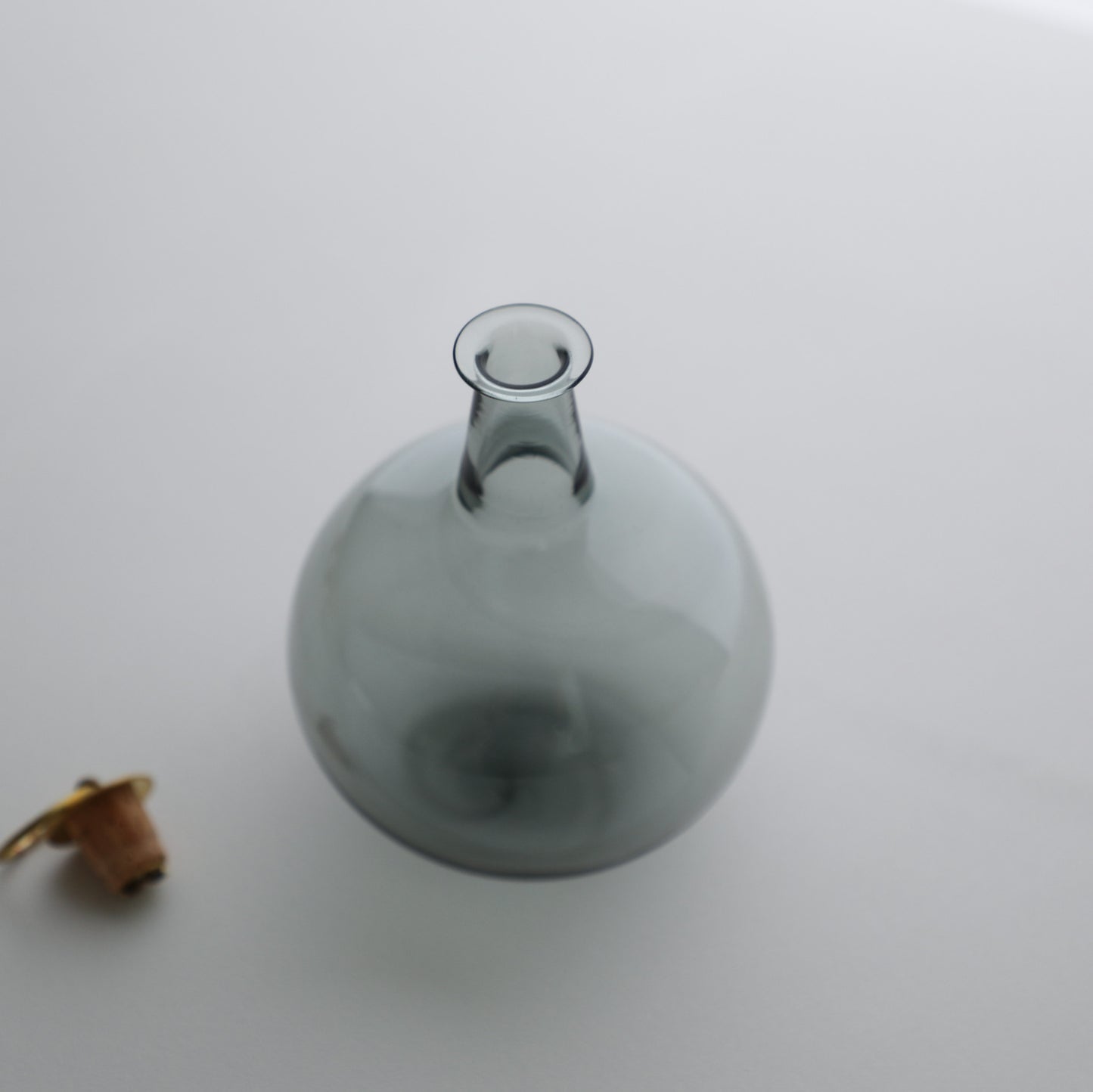 藍丸酒瓶
