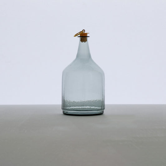 藍細鎬台付酒瓶 A