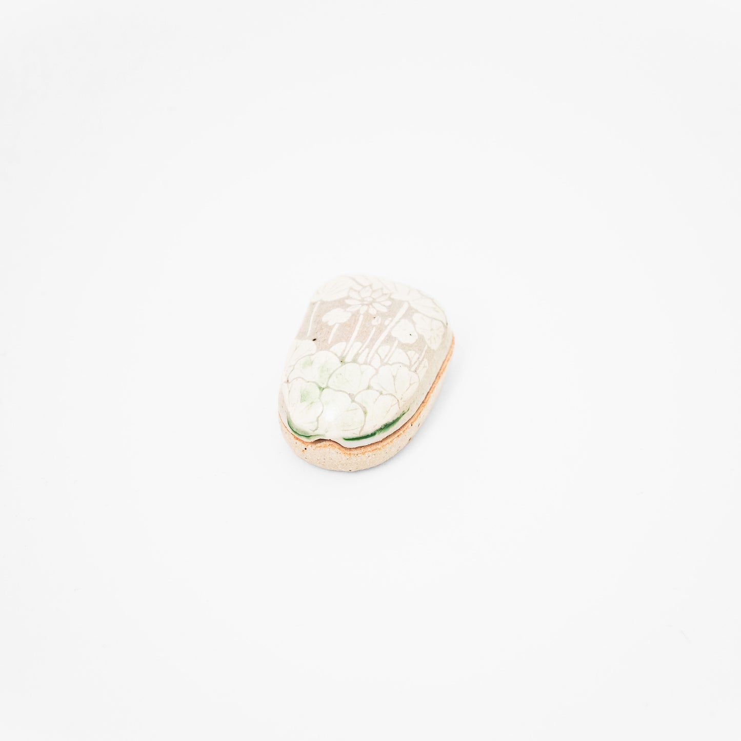 白ハス搔き落とし陶小箱