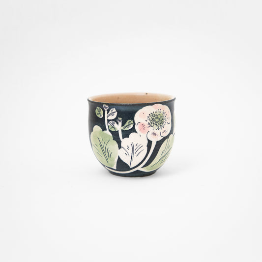 黒地桃色菊カップ